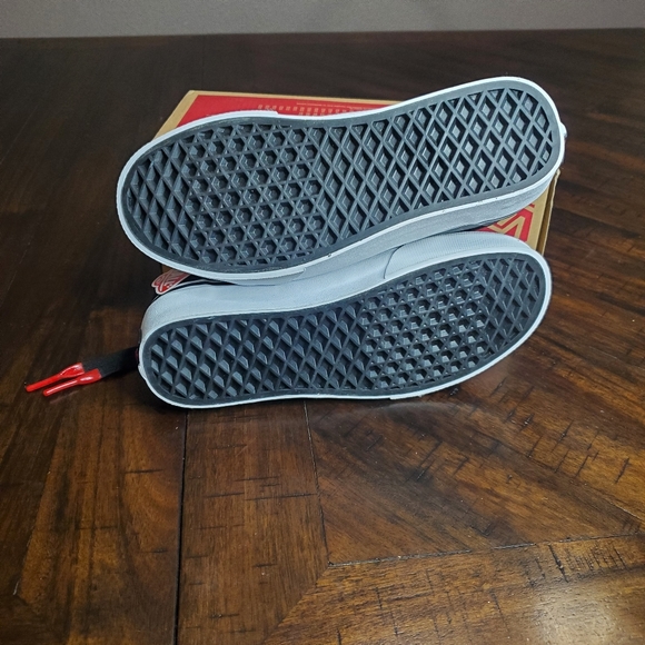 Vans Old Skool Fangs Black Leather Women Size 5 - Picture 8 of 9